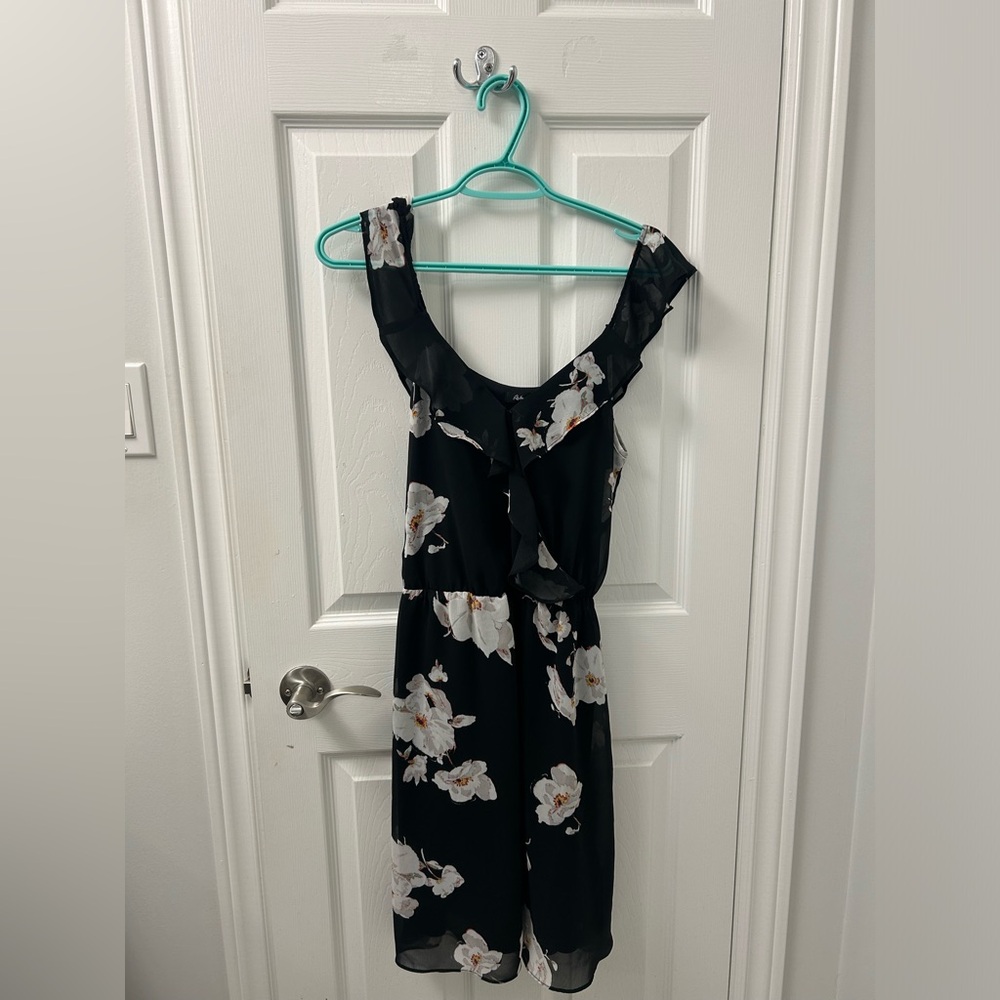 Everyday Black Midi Floral Dress
